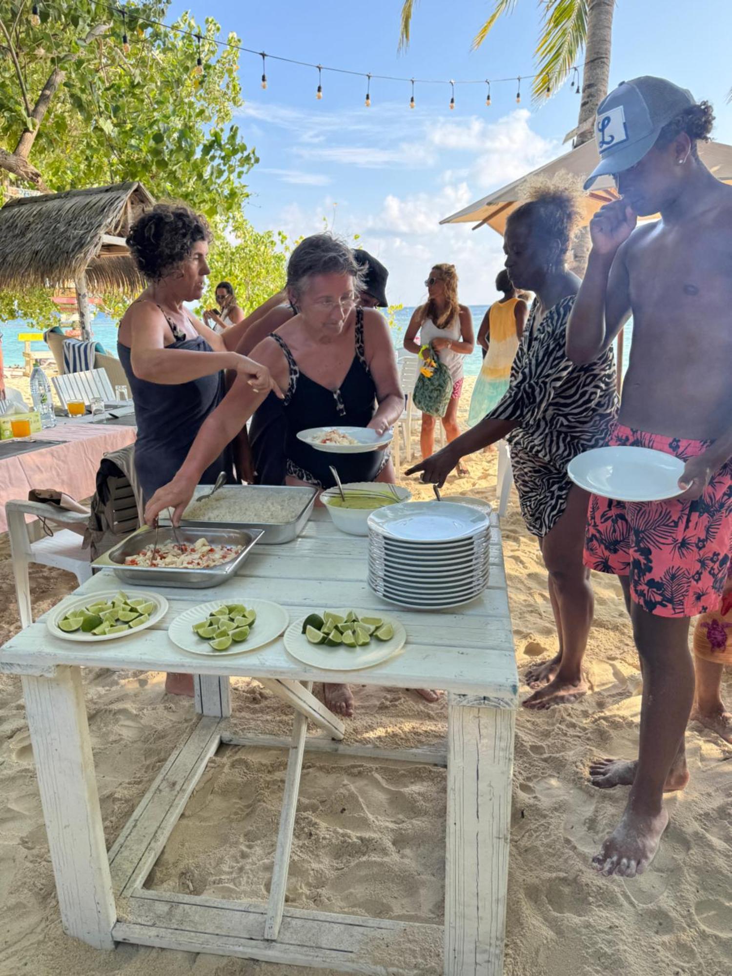 Rasdu View Inn Rasdhoo Eksteriør bilde
